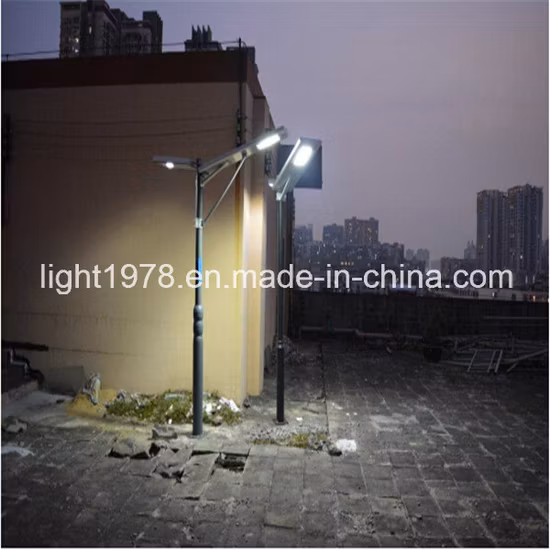 Bonne performance Installation facile tout en un réverbère solaire 30W